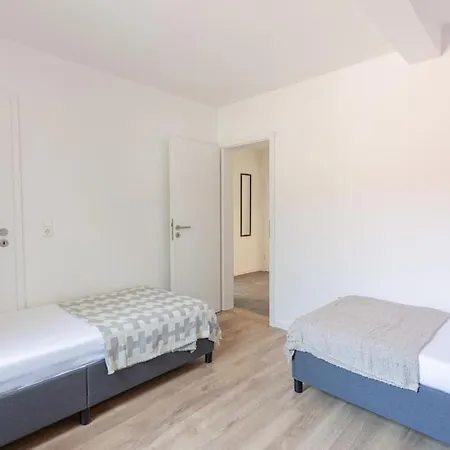 Apartmán 4-bett-wohnung Mit Modernem Design